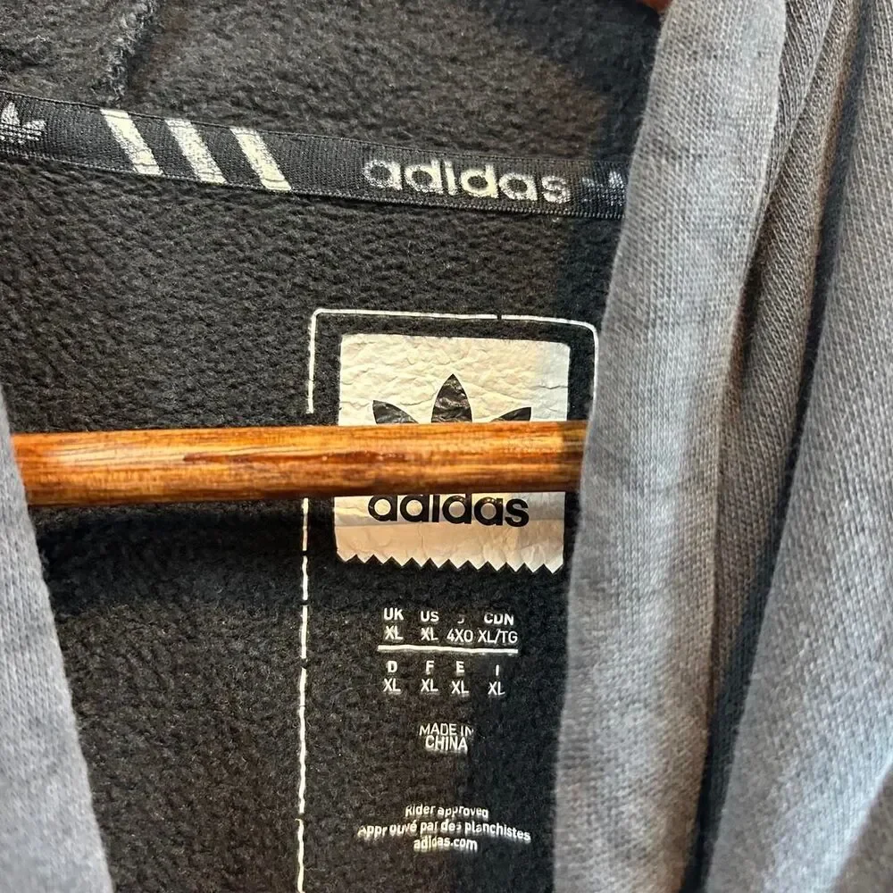 Adidas Men's Grey and Black Hoodie